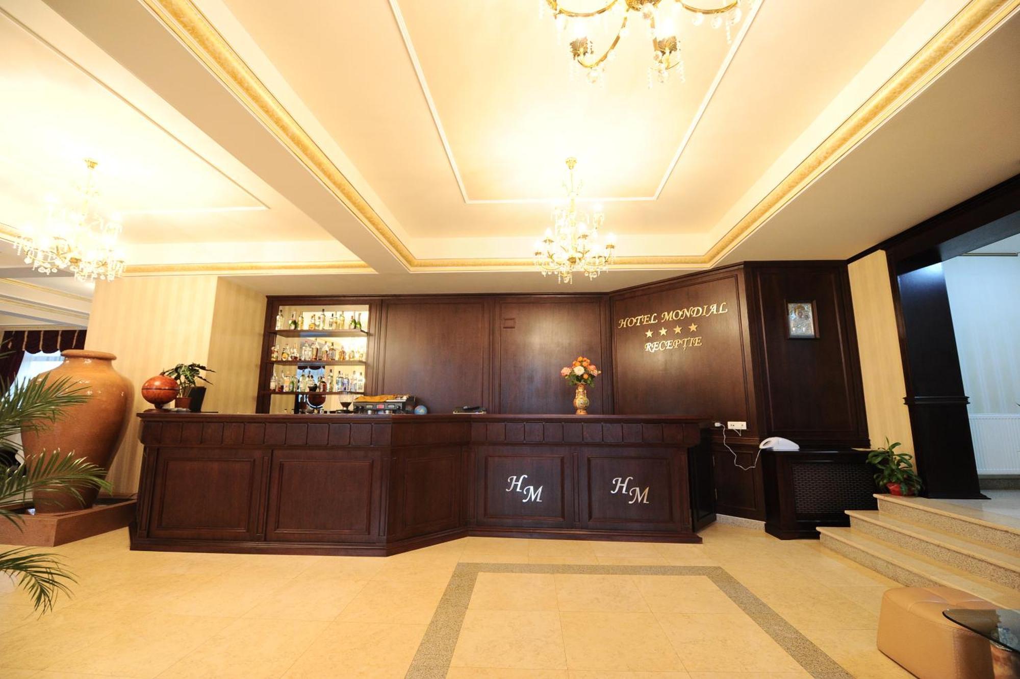 Hotel Mondial - Baia Екстериор снимка